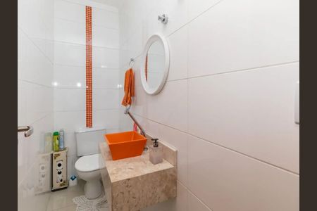 Casa à venda com 110m², 3 quartos e 2 vagas