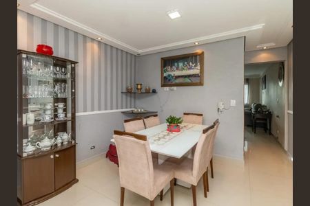 Casa à venda com 3 quartos, 110m² em Vila Boacava, São Paulo