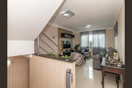 Casa à venda com 110m², 3 quartos e 2 vagas