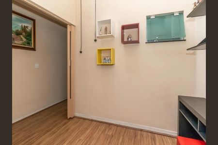 Casa à venda com 3 quartos, 110m² em Vila Boacava, São Paulo