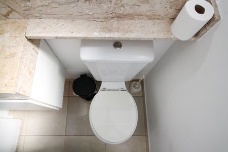 Casa de condomínio para alugar com 90m², 3 quartos e 2 vagasLavabo