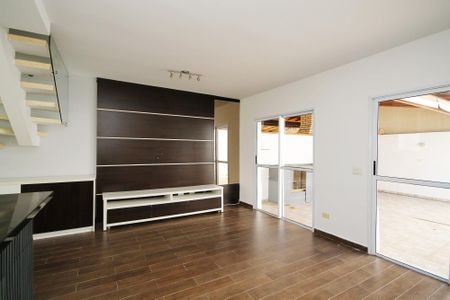 Casa de condomínio para alugar com 90m², 3 quartos e 2 vagasSala