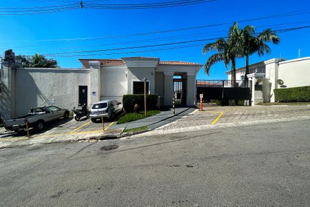 Casa de condomínio para alugar com 90m², 3 quartos e 2 vagasFachada Condomínio