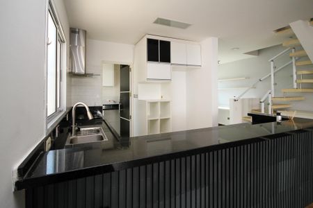 Casa de condomínio para alugar com 90m², 3 quartos e 2 vagasCozinha