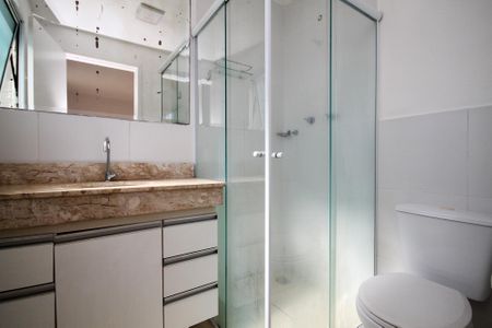 Casa de condomínio para alugar com 90m², 3 quartos e 2 vagasBanheiro Suíte