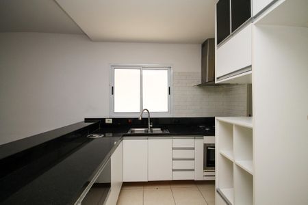 Casa de condomínio para alugar com 90m², 3 quartos e 2 vagasCozinha