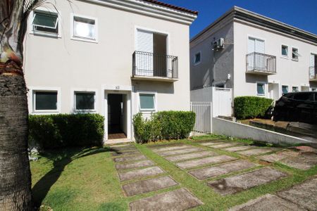 Casa de condomínio para alugar com 90m², 3 quartos e 2 vagasFachada Casa