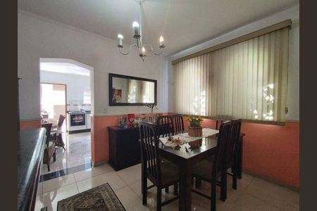 Casa à venda com 2 quartos, 140m² em Jardim Arpoador, São Paulo