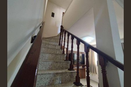 Casa à venda com 140m², 2 quartos e 2 vagas