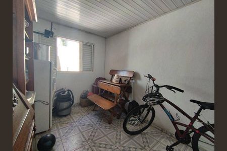 Casa à venda com 140m², 2 quartos e 2 vagas