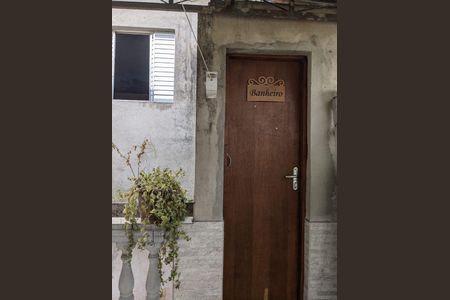 Casa à venda com 206m², 2 quartos e 2 vagas