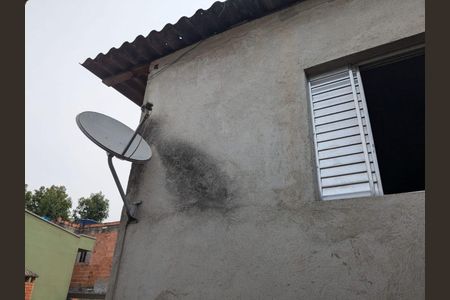 Casa à venda com 206m², 2 quartos e 2 vagas