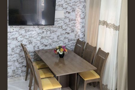 Casa à venda com 206m², 2 quartos e 2 vagas