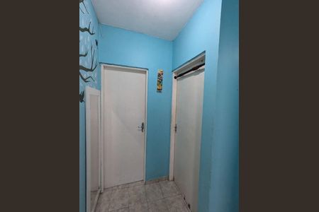 Casa à venda com 206m², 2 quartos e 2 vagas