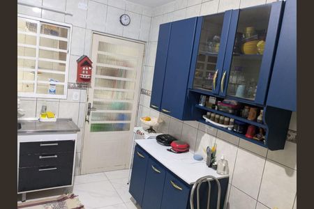 Casa à venda com 206m², 2 quartos e 2 vagas