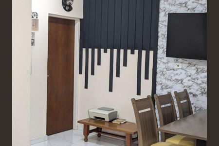 Casa à venda com 206m², 2 quartos e 2 vagas