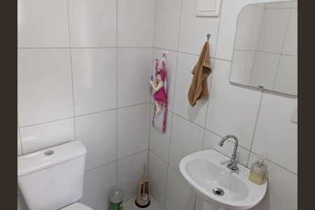 Casa à venda com 206m², 2 quartos e 2 vagas