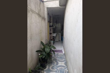 Casa à venda com 206m², 2 quartos e 2 vagas