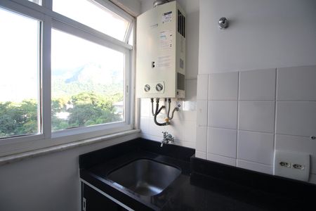 Apartamento à venda com 60m², 2 quartos e 1 vagaÁrea de Serviço
