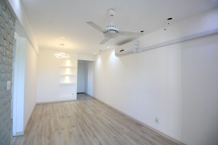 Apartamento à venda com 60m², 2 quartos e 1 vagaSala