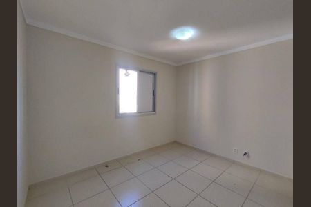 Apartamento à venda com 70m², 3 quartos e sem vaga