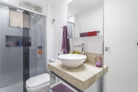 Apartamento à venda com 100m², 4 quartos e 1 vaga Apartamento à venda com 100m², 4 quartos e 1 vagaBanheiro Social