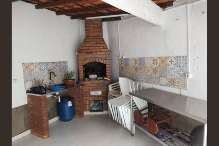 Casa à venda com 190m², 2 quartos e 2 vagas