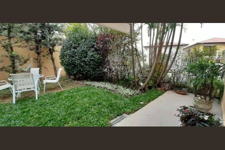 Casa à venda com 308m², 4 quartos e 4 vagas