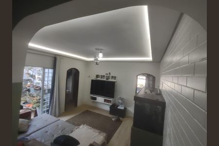 Casa à venda com 2 quartos, 140m² em Vila Jaguara, São Paulo