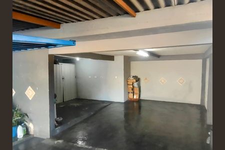 Casa à venda com 140m², 2 quartos e 3 vagas