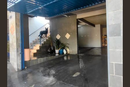 Casa à venda com 140m², 2 quartos e 3 vagas
