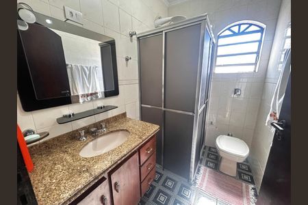 Casa à venda com 264m², 4 quartos e 5 vagas