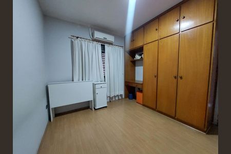 Casa à venda com 4 quartos, 264m² em Jardim Vista Linda, São Paulo