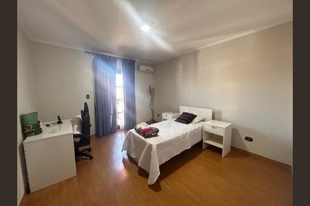 Casa à venda com 4 quartos, 264m² em Jardim Vista Linda, São Paulo