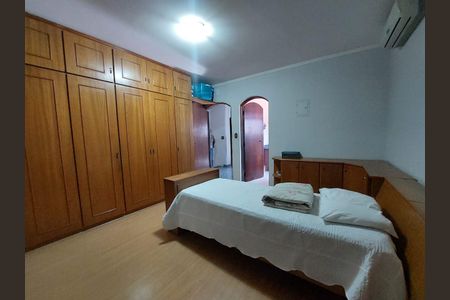 Casa à venda com 4 quartos, 264m² em Jardim Vista Linda, São Paulo
