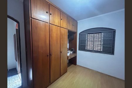 Casa à venda com 264m², 4 quartos e 5 vagas
