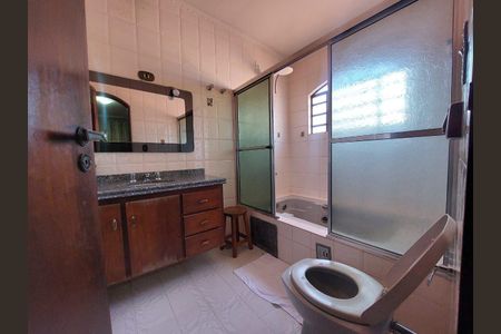Casa à venda com 264m², 4 quartos e 5 vagas