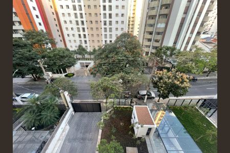 Apartamento à venda com 2 quartos, 57m² em Indianópolis, São Paulo