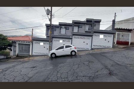 Casa à venda com 180m², 3 quartos e 4 vagas