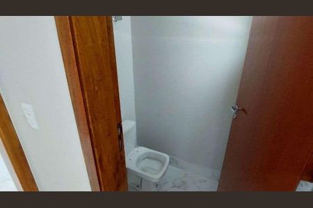 Casa à venda com 180m², 3 quartos e 4 vagas