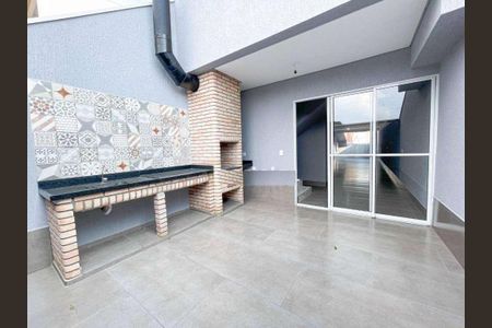 Casa à venda com 180m², 3 quartos e 4 vagas