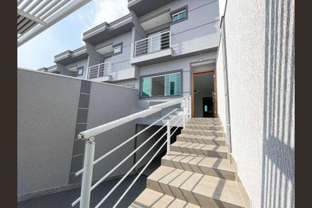 Casa à venda com 180m², 3 quartos e 4 vagas