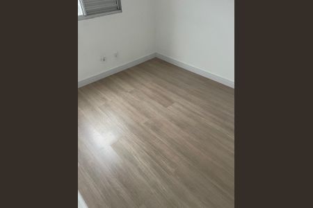 Apartamento à venda com 2 quartos, 44m² em Vila Penteado, São Paulo