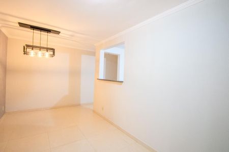 Sala de apartamento para alugar com 3 quartos, 60m² em Parque Sao Vicente, Santo André