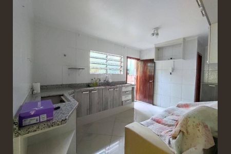 Casa à venda com 120m², 3 quartos e 3 vagas