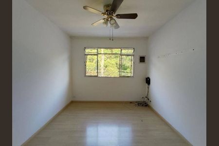 Casa à venda com 3 quartos, 120m² em Jardim Raposo Tavares, São Paulo
