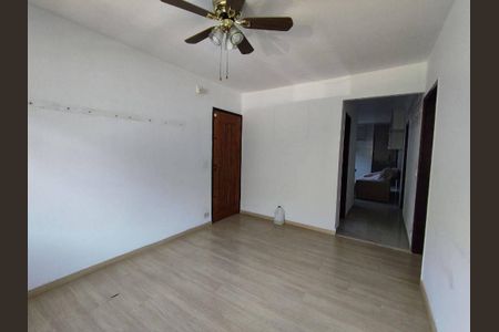 Casa à venda com 3 quartos, 120m² em Jardim Raposo Tavares, São Paulo