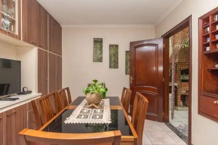 Casa à venda com 179m², 3 quartos e 2 vagas