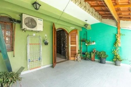 Casa à venda com 179m², 3 quartos e 2 vagas