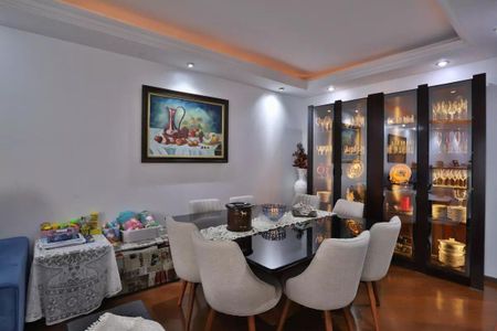 Apartamento à venda com 220m², 3 quartos e 3 vagas